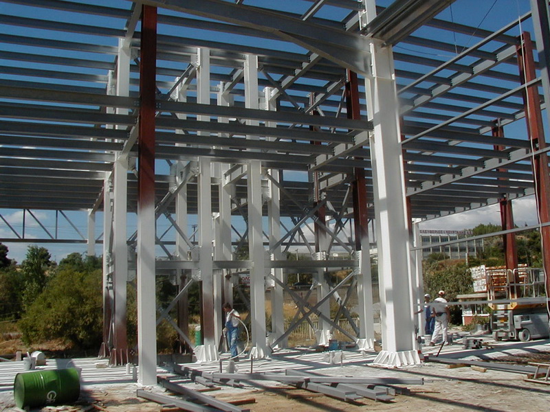 Office & Warehouse Complex, Voyatzoglou Systems, Oinofyta, Athens-Steel bracings, Construction phases