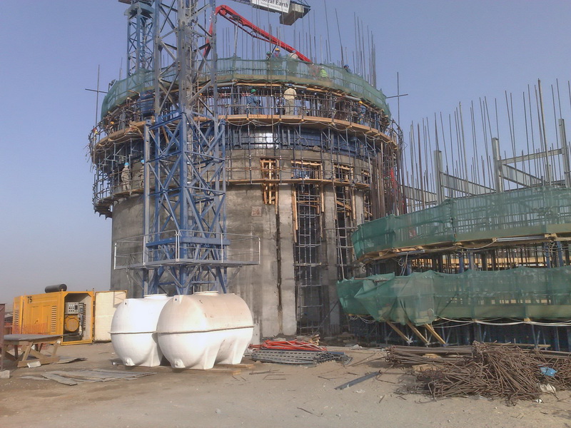 HCC Cement Plant, Sharjah, U.A.E.-Cement Silos-Sliding formwork, Construction phases