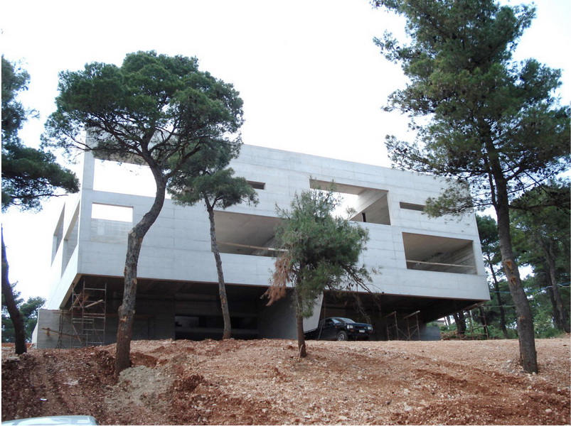 Two Family House, Ippokrateios Politeia, Athens-Suspended slabs using steel profiles, Big walls with openings